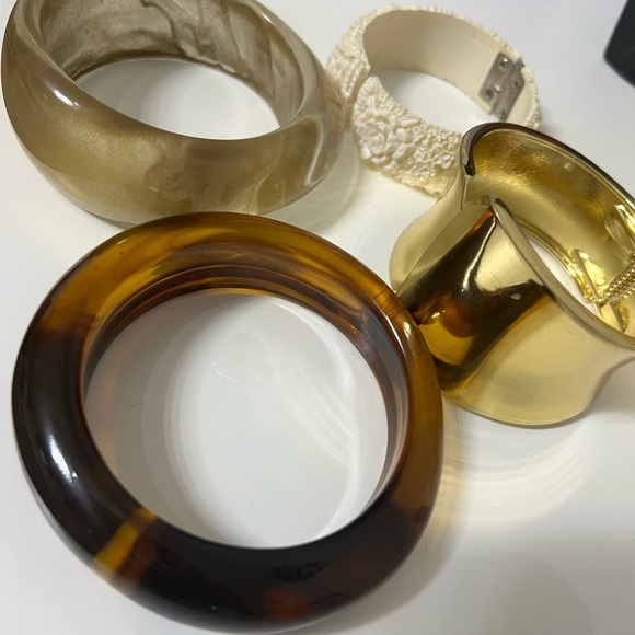Chunky Gold and Brown Statement Bracelets jewelry lot - Picture 1 of 7